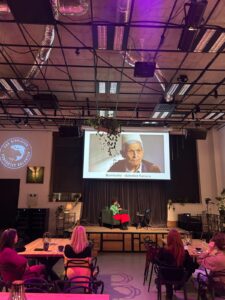 Albania Okiem Kobiet Prelekcja o Albanii Rosela Ciko Joga w Albanii