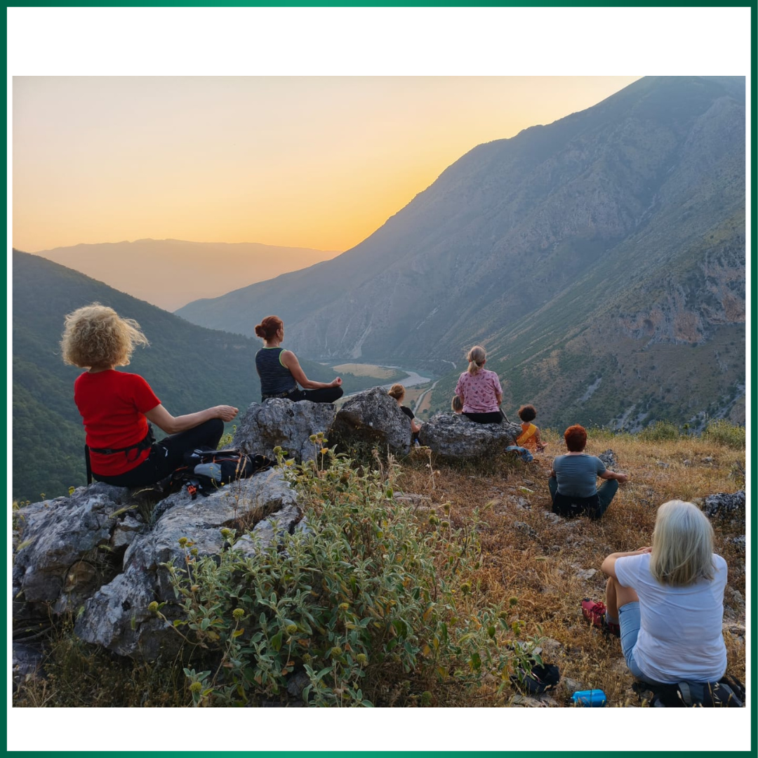 Wyjazd z jogą do Albanii Joga w Albanii Trekking i Góry i Wodospady Góry Albanii Rosela Ciko