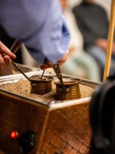 Dni Kultury Albańskiej w Poznaniu Rosela Ciko Joga w Albanii