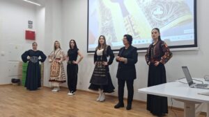 Dni Kultury Albańskiej w Poznaniu Rosela Ciko Joga w Albanii