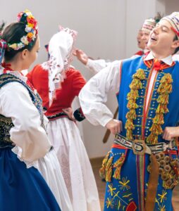 Dni Kultury Albańskiej w Poznaniu Rosela Ciko Joga w Albanii