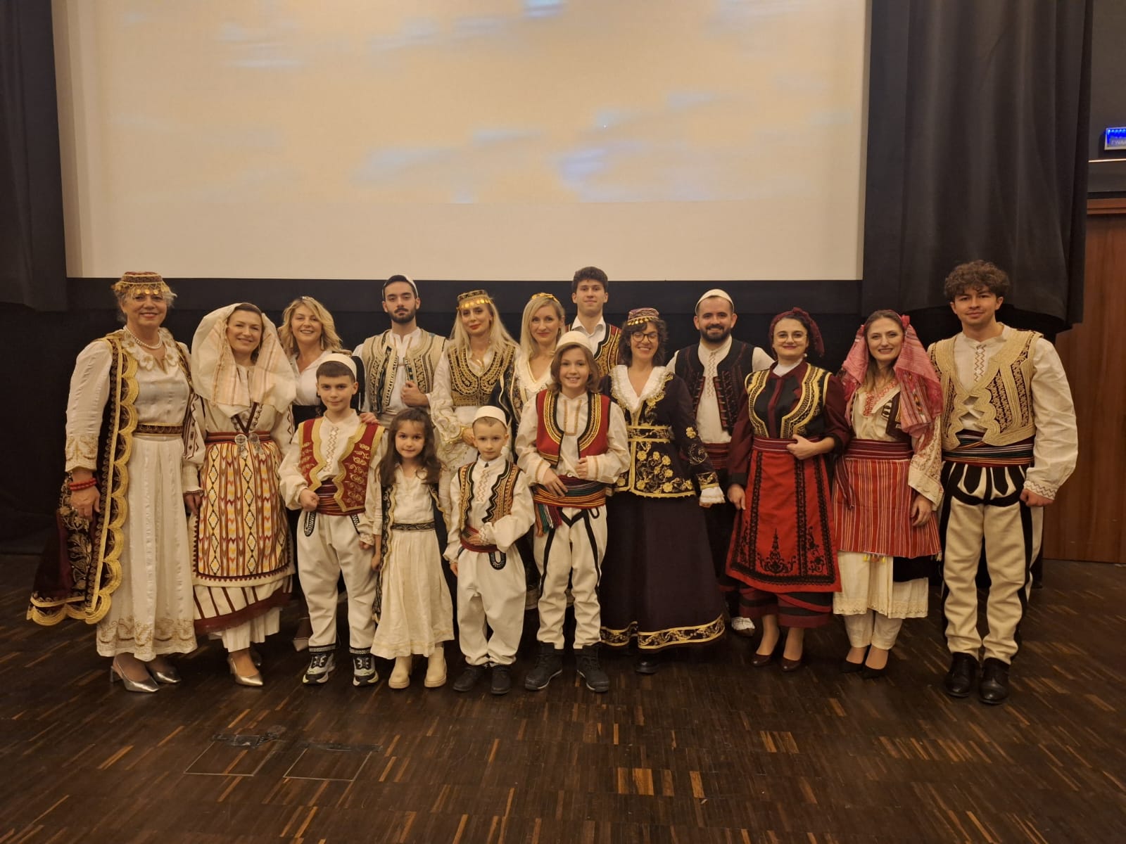 Tydzień Kultury Albańskiej Warszawa Rosela Ciko Joga w Albanii