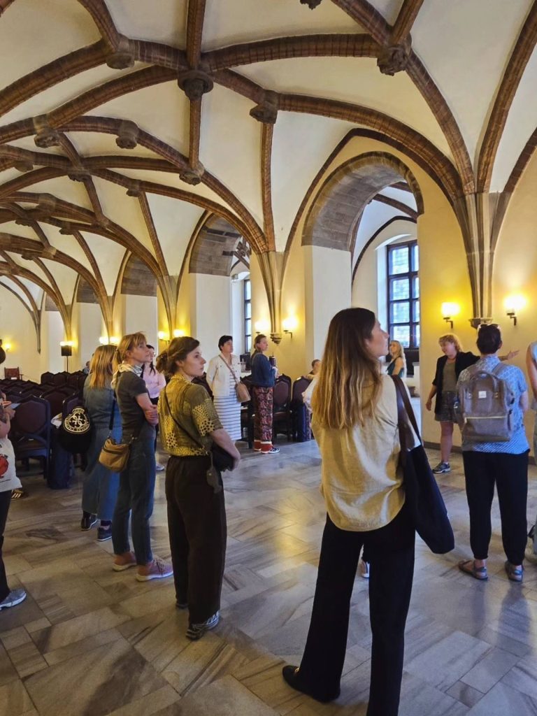Joga w Muzeum Stary Ratusz Wrocław Rosela Ciko