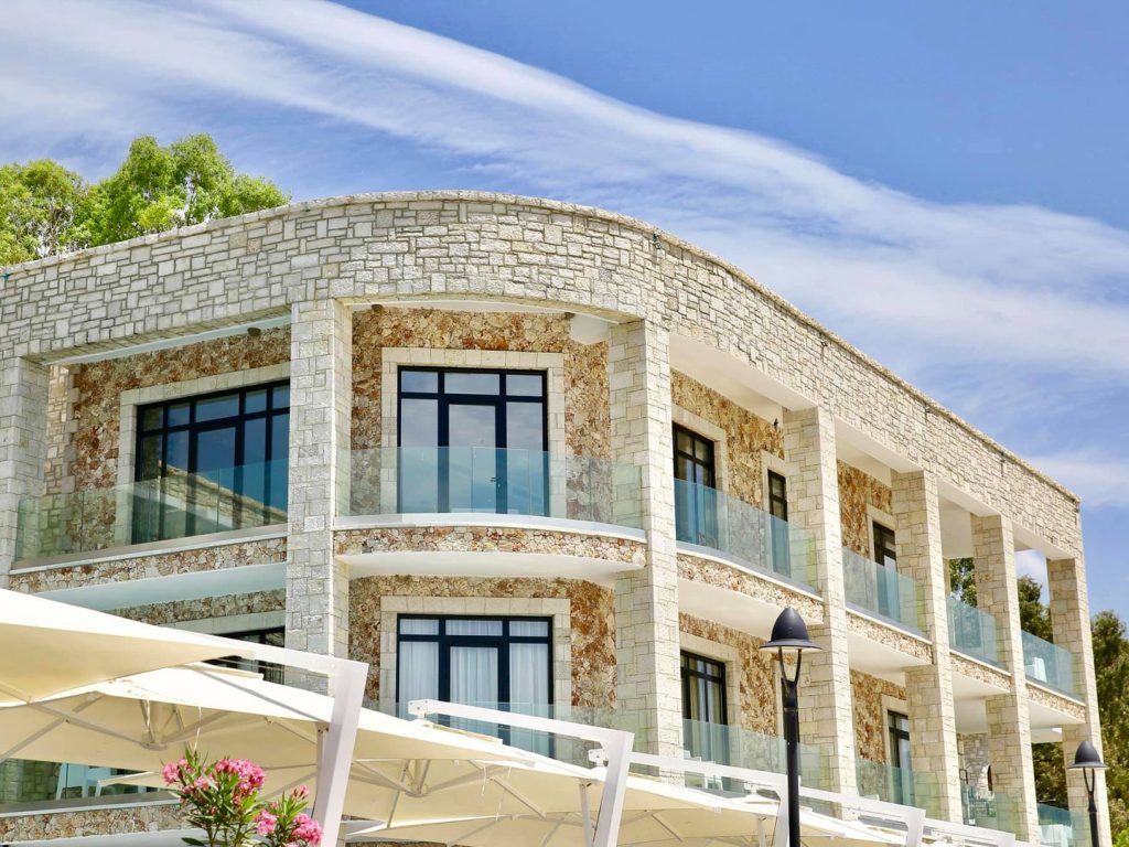 joga w albanii retreat rosela ciko valta hotel